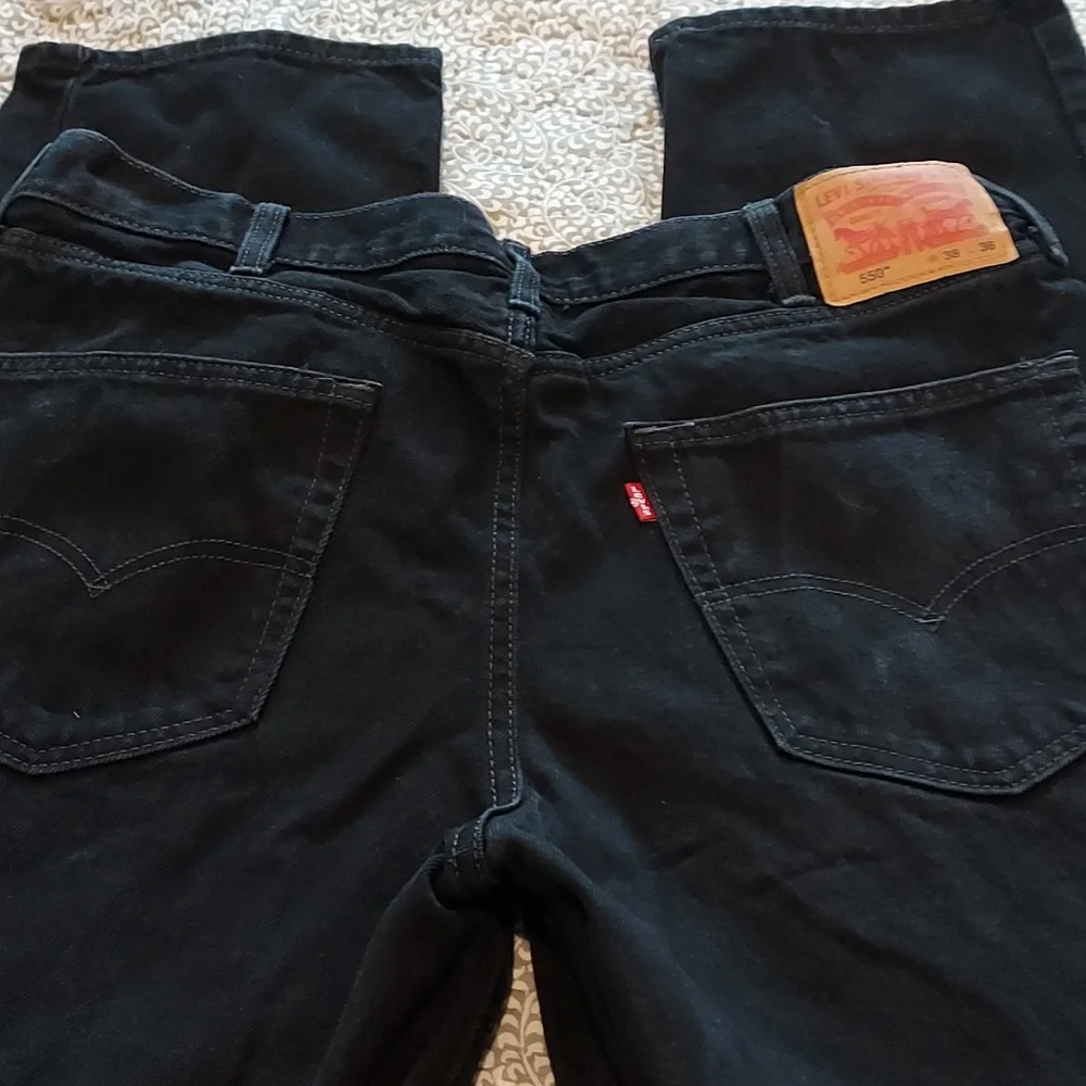 LEVI mens Black JEANS size 38 - Picture 1 of 5